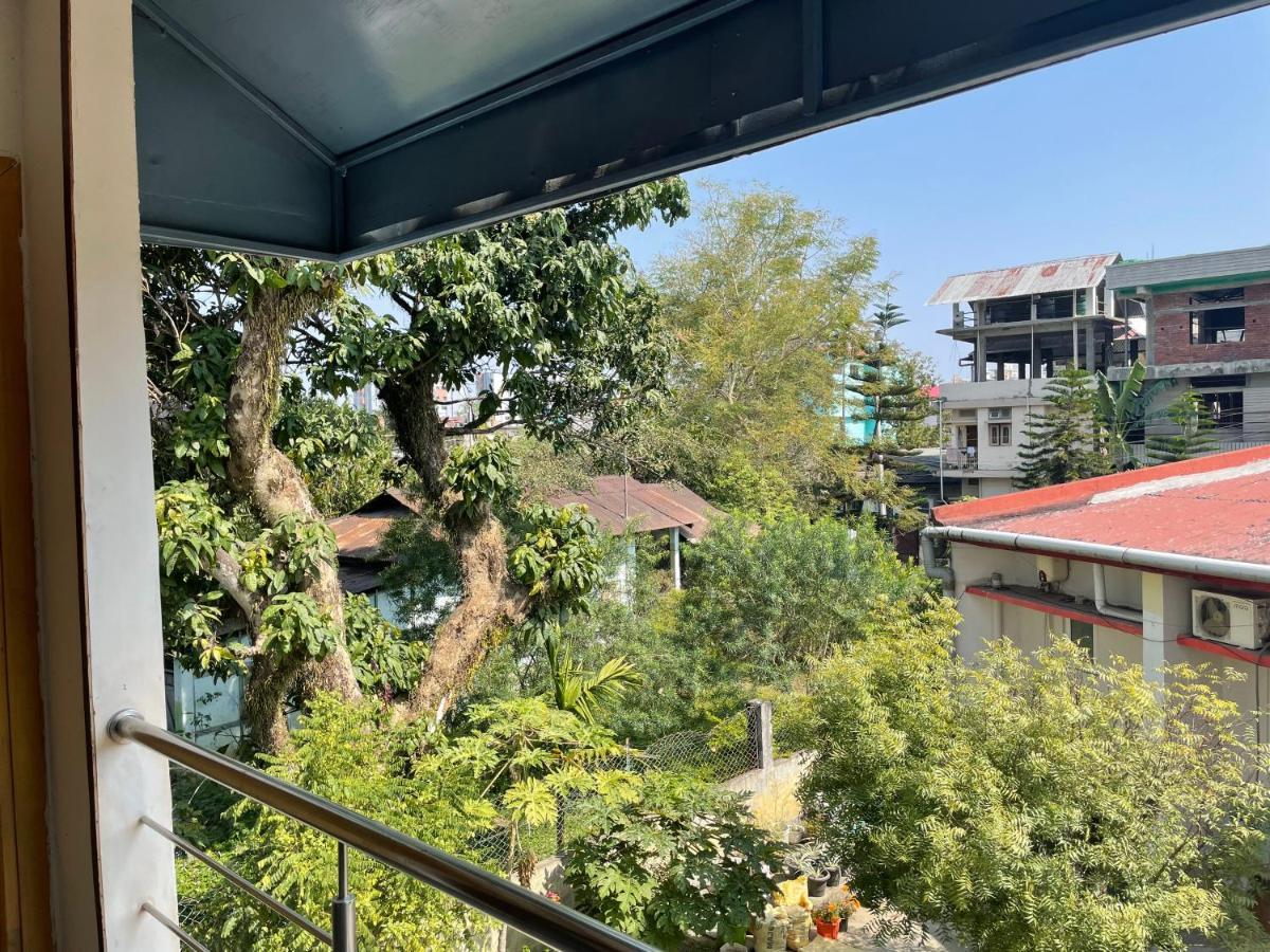 Casa Willow Dibrugarh Buitenkant foto
